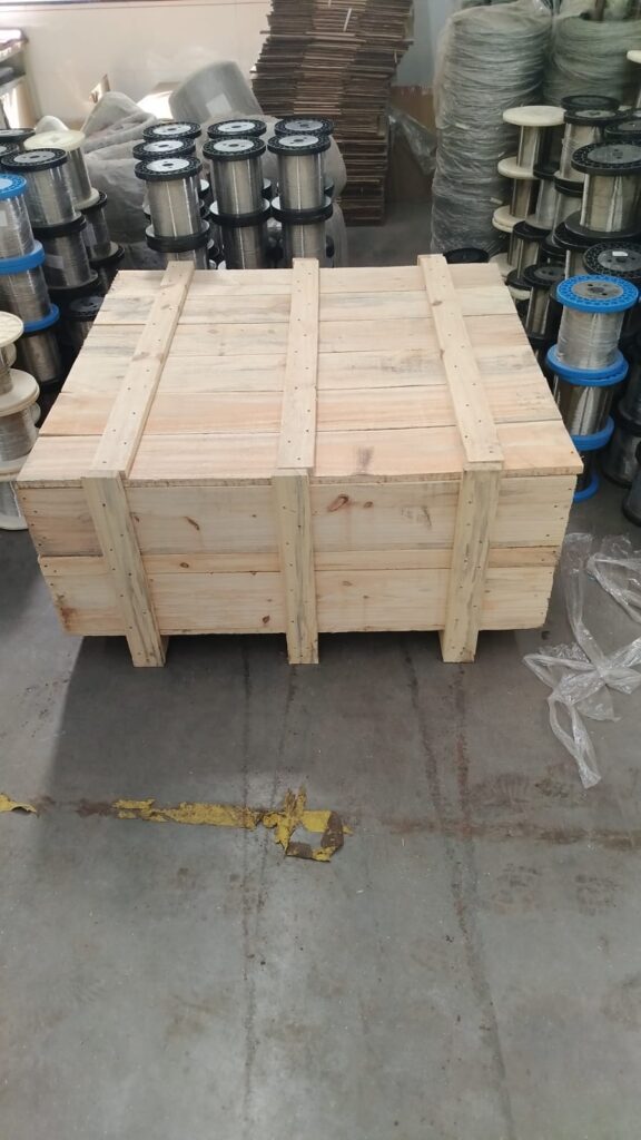 export wooden box in vadodara